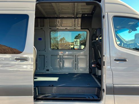 New 2026 Mercedes-Benz Sprinter 2500 image 18