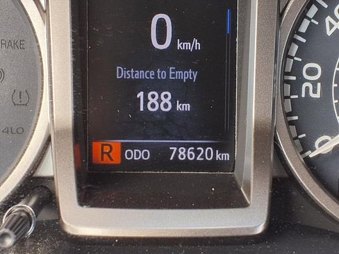 Used 2019 Toyota Tacoma Limited image 36