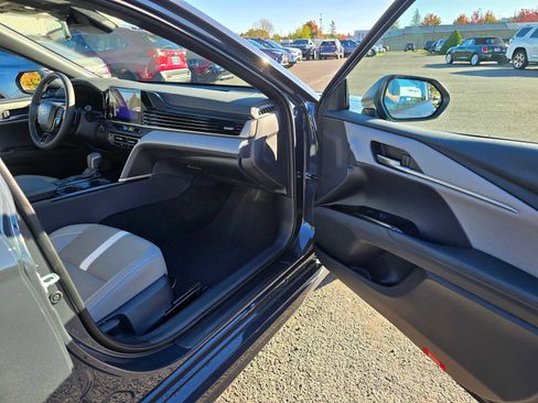 Certified 2026 Toyota Camry SE FWD image 14