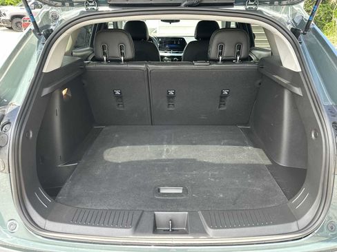 Certified 2025 Chevrolet Trax LT FWD image 25