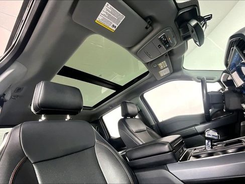 Used 2022 Ford F150 Lariat w/ Equipment Group 502A High AWD/4WD image 22