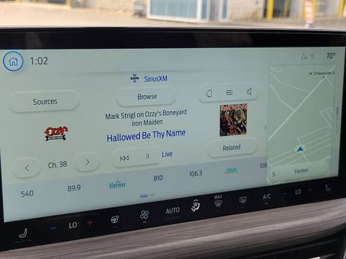 New 2025 Ford Escape Base w/ PHEV Premium Package image 18