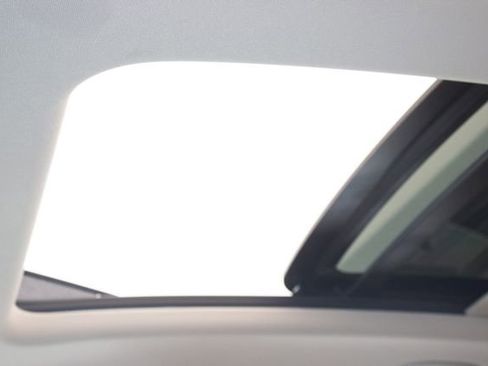 Used 2022 Buick Envision Avenir w/ Safety Package image 19