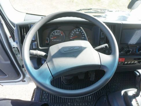 New 2025 Chevrolet Low Cab Forward image 8