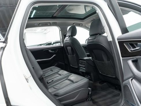 Used 2023 Audi Q7 2.0T Premium Plus w/ Premium Plus Package AWD/4WD image 12