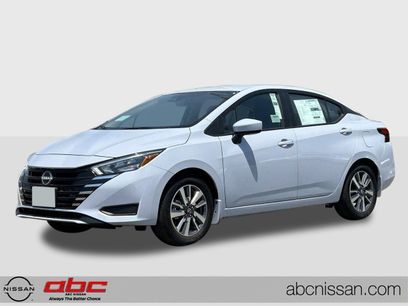 New 2025 Nissan Versa SV w/ Trunk Package