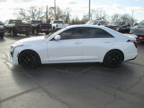 Used 2022 Cadillac CT4 Sport image 8