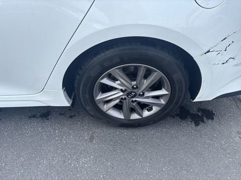 Used 2020 Kia Optima LX image 20