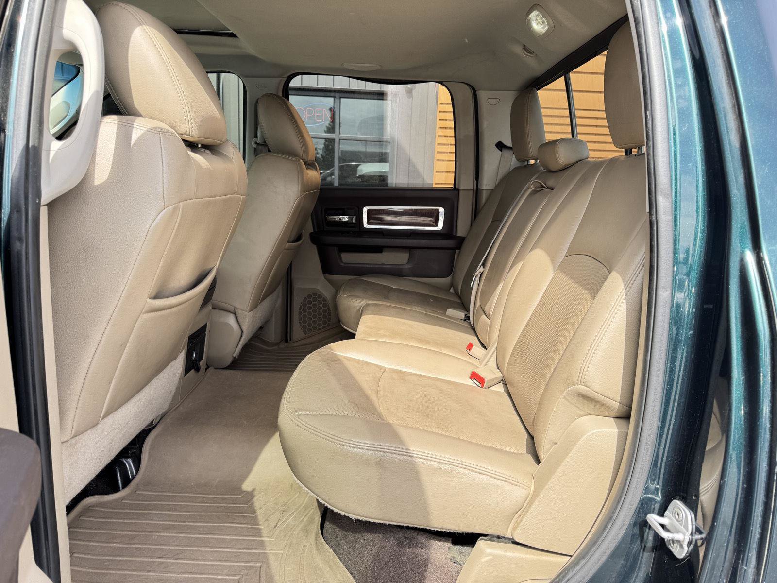 Used 2011 RAM 3500 Laramie w/ Cold Weather Group AWD/4WD image 21