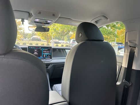 New 2026 Volkswagen Tiguan S image 26