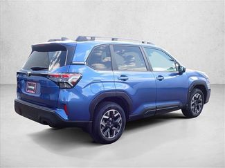 New 2026 Subaru Forester Premium AWD/4WD video 4