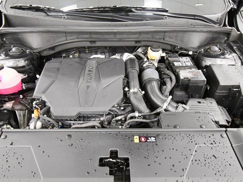 Certified 2025 Kia Sorento SX image 12