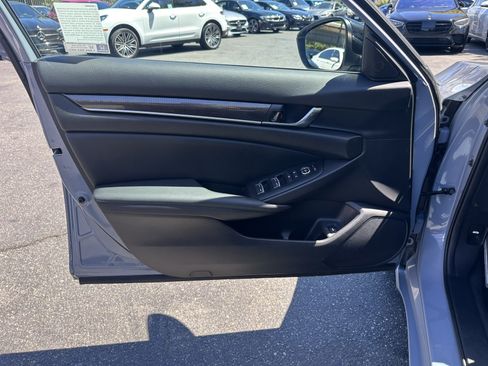 Used 2022 Honda Accord Sport Special Edition image 27