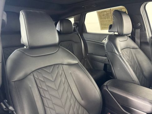 Used 2024 Kia Sportage X-Line w/ X-Line Premium Package AWD/4WD image 31