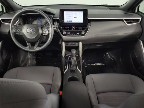 Used 2025 Toyota Corolla Cross AWD Hybrid image 22