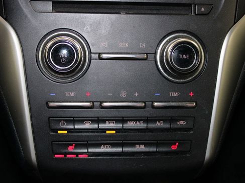 Used 2018 Lincoln MKC Premiere image 28