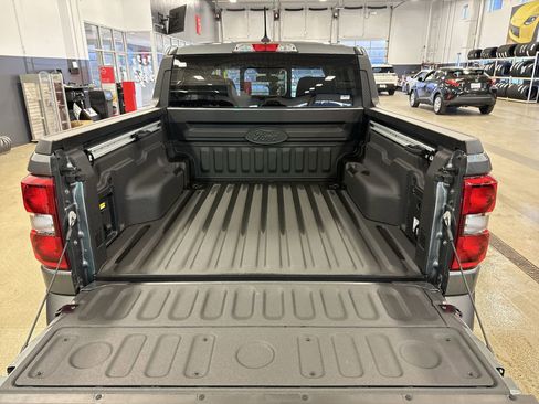 Used 2024 Ford Maverick Lariat w/ Black Appearance Package image 33