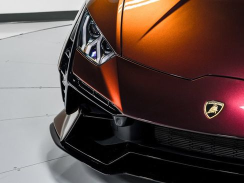 Used 2024 Lamborghini Huracan Tecnica RWD image 41