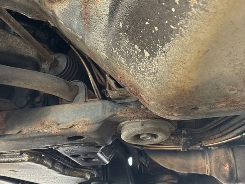 Used 2002 Pontiac Grand Prix GTP image 22