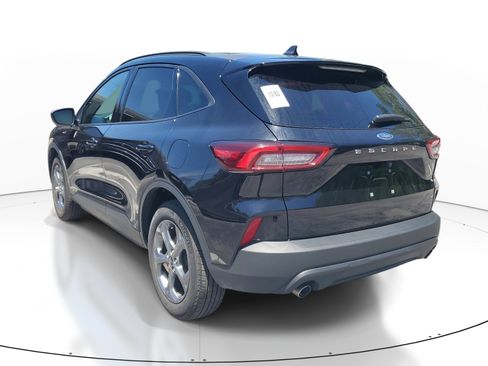 Used 2025 Ford Escape ST-Line image 4