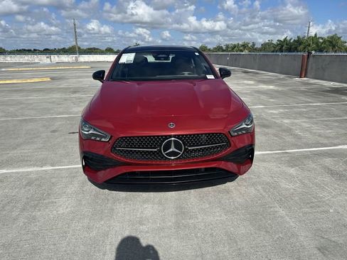 Used 2025 Mercedes-Benz CLA 250 image 32