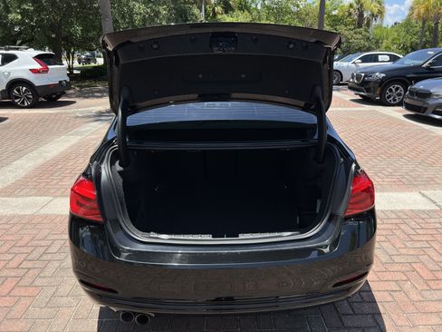 Used 2017 BMW 330i Sedan RWD image 33