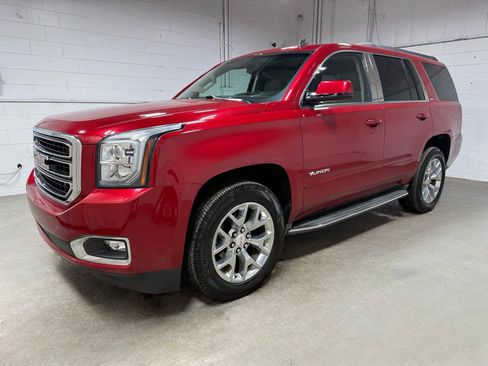 Used 2015 GMC Yukon SLT w/ Open Road Package image 1