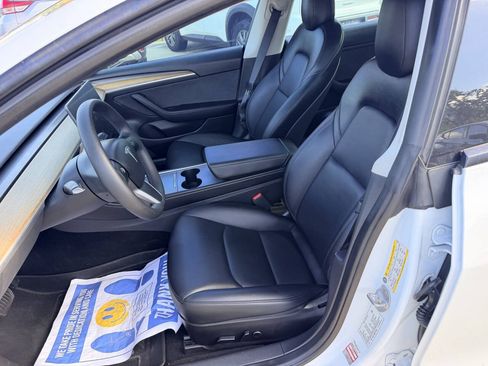 Used 2022 Tesla Model 3 Long Range AWD/4WD image 10