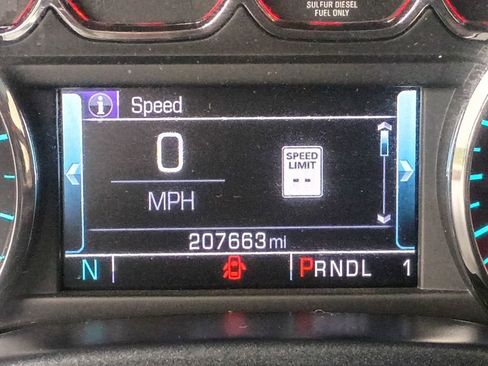 Used 2018 Chevrolet Silverado 2500 LTZ w/ Duramax Plus Package image 27