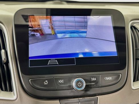 Used 2023 Chevrolet Malibu LT FWD image 20