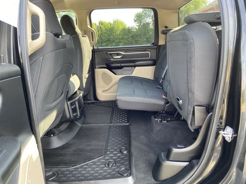 Used 2021 RAM 1500 Big Horn image 32