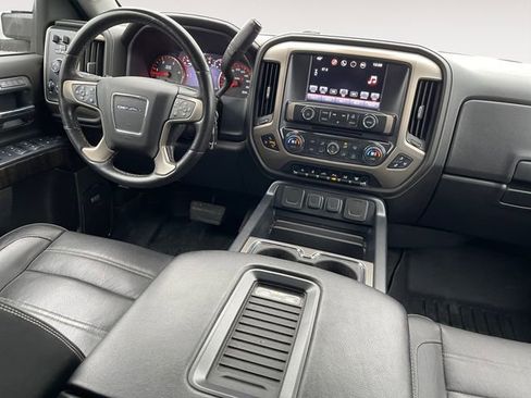 Used 2016 GMC Sierra 3500 Denali image 10