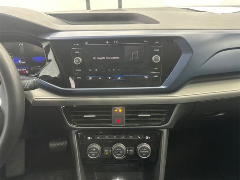 Used 2024 Volkswagen Taos SE image 30