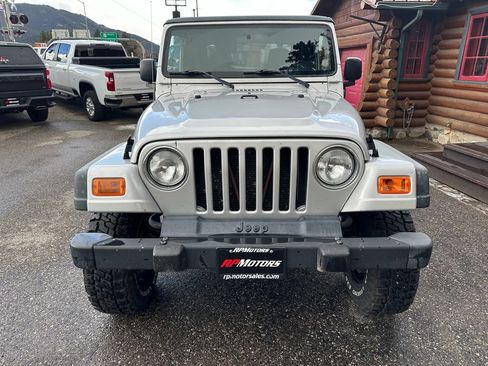 Used 2003 Jeep Wrangler X AWD/4WD image 3
