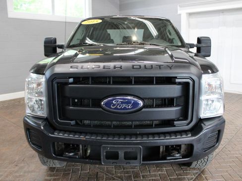 Used 2015 Ford F250 XL AWD/4WD image 2