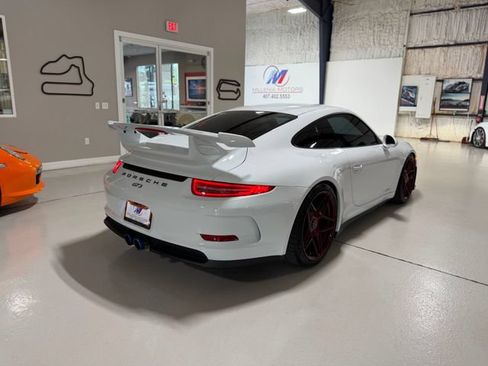 Used 2015 Porsche 911 GT3 w/ Sound Package Plus RWD image 48