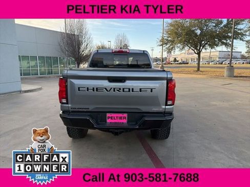 Used 2025 Chevrolet Colorado ZR2 w/ Technology Package image 13