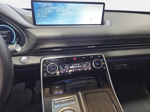 Used 2024 Genesis GV80 2.5T w/ Prestige Package image 20