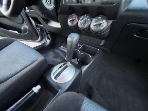 Used 2008 Honda Fit image 19