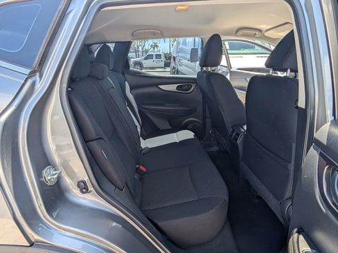 Used 2020 Nissan Rogue Sport S FWD image 15