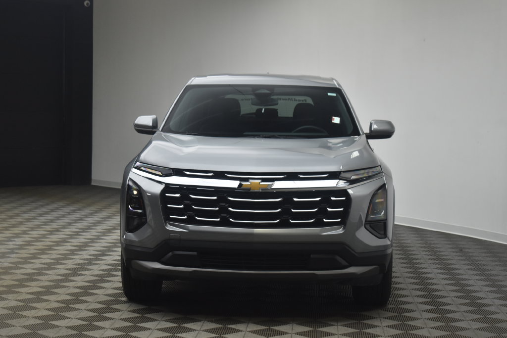 Used 2026 Chevrolet Equinox LT FWD image 16