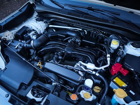 Used 2025 Subaru Forester Premium image 34