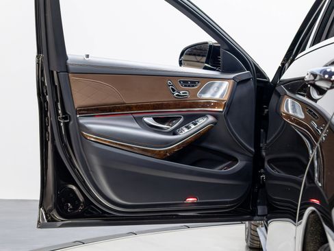 Used 2017 Mercedes-Benz S 63 AMG 4MATIC Sedan image 58