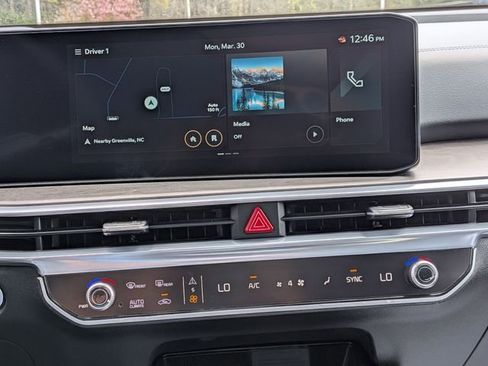 New 2026 Kia Sorento SX AWD/4WD image 16