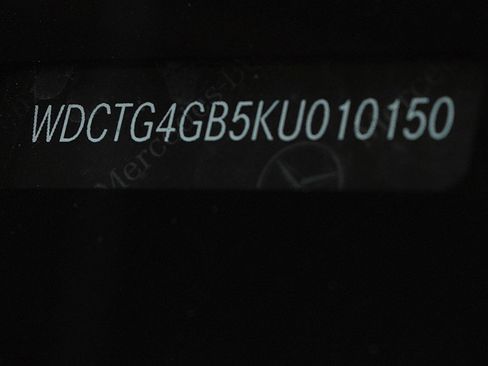 Used 2019 Mercedes-Benz GLA 250 4MATIC w/ Premium Package image 33