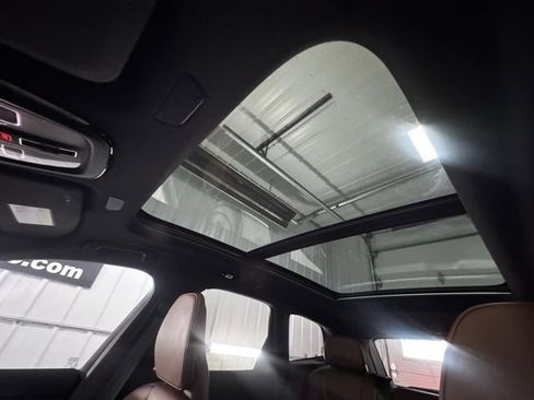 Used 2022 Volvo XC60 B6 Inscription w/ Advanced Package image 16