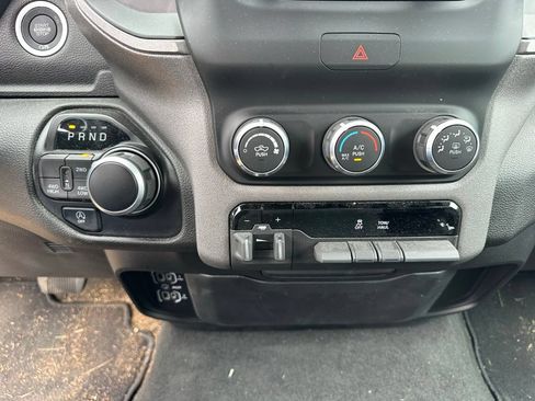 Used 2024 RAM 1500 Tradesman AWD/4WD image 19