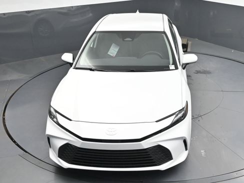 Certified 2025 Toyota Camry LE w/ Convenience Package image 28