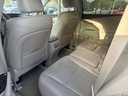 Used 2013 Lexus RX 450h w/ Navigation Pkg image 3