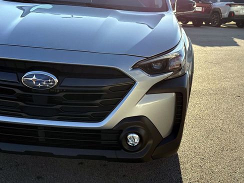Certified 2025 Subaru Outback Premium image 10